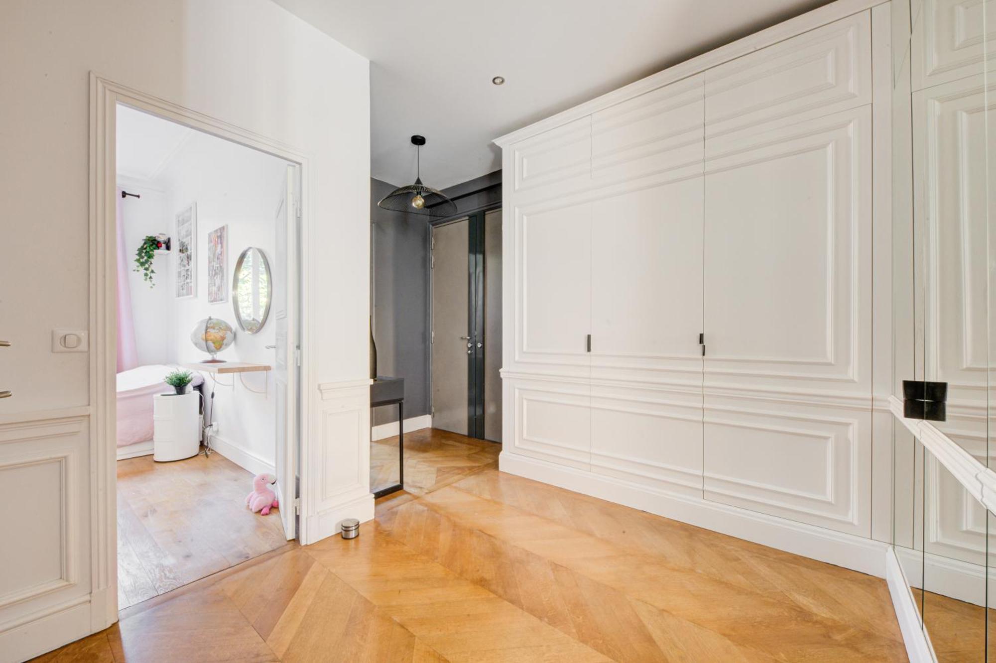 Apartment Elegant Au Pied De Montmartre